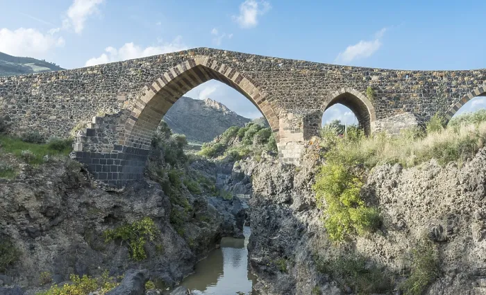 Framed Print : Medieval Bridge Print over River Simeto, Sicily, Italy Framed Print : Medieval Bridge Print over River Simeto, Sicily, Italy