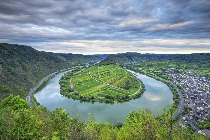 Framed Print : Moselle Loop Print, Bremm, Rhineland-Palatinate, Germany Framed Print : Moselle Loop Print, Bremm, Rhineland-Palatinate, Germany