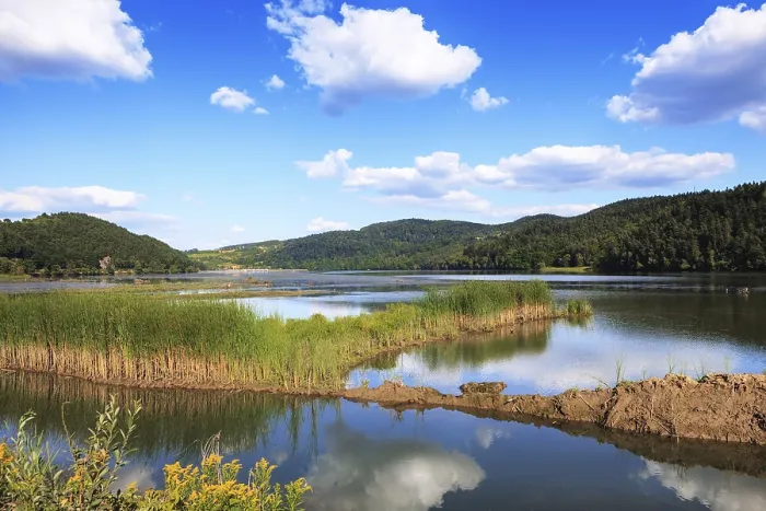 Framed Print : Mountain Lake Print from imageBROKER Framed Print : Mountain Lake Print from imageBROKER