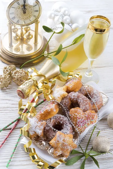 Framed Print : New Year Cake Print Framed Print : New Year Cake Print