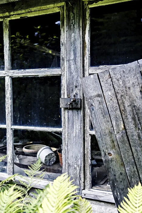 Framed Print : Old Dilapidated Building Print Framed Print : Old Dilapidated Building Print