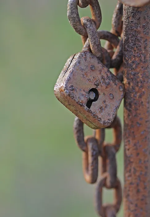 Framed Print : Rusty Padlock Print