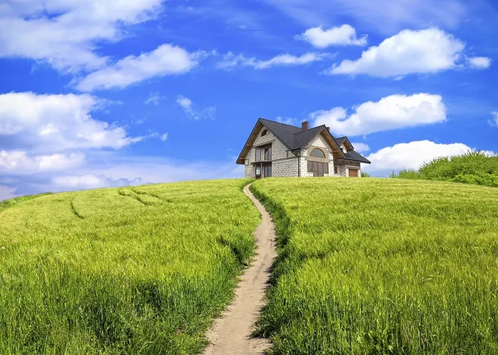 Framed Print : Path House Print from imageBROKER