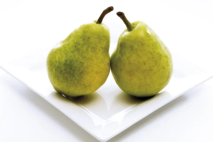Framed Print : Pears on a plate Print by ImageBROKER Framed Print : Pears on a plate Print by ImageBROKER