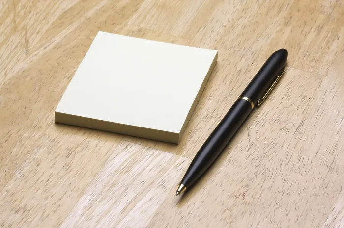Framed Print : Wooden Background Print of Pen and Sticky Notes Framed Print : Wooden Background Print of Pen and Sticky Notes