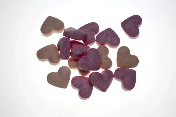 Framed Print : Peppermint Hearts Print by ImageBROKER Framed Print : Peppermint Hearts Print by ImageBROKER