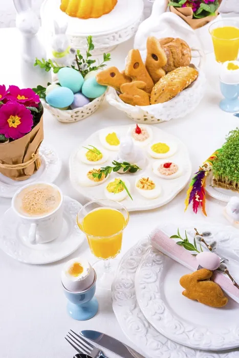 Framed Print : The Perfect Easter Table Print Framed Print : The Perfect Easter Table Print