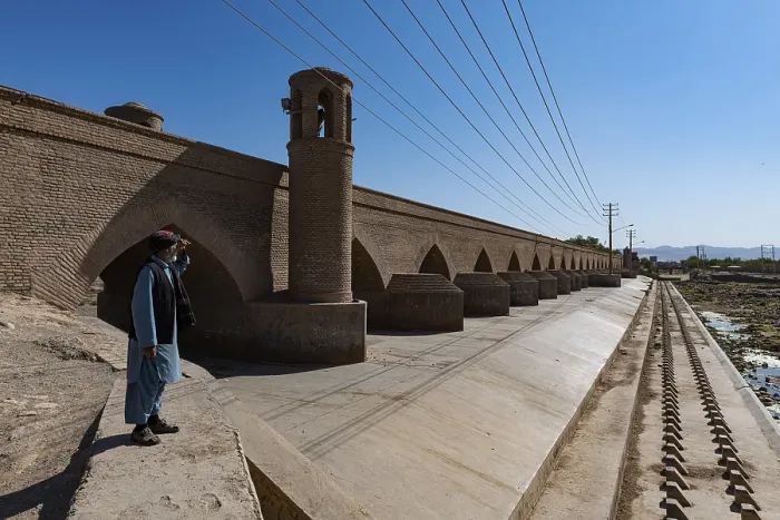 Framed Print : Pol-e Malan Historical Bridge Print, Herat, Afghanistan Framed Print : Pol-e Malan Historical Bridge Print, Herat, Afghanistan