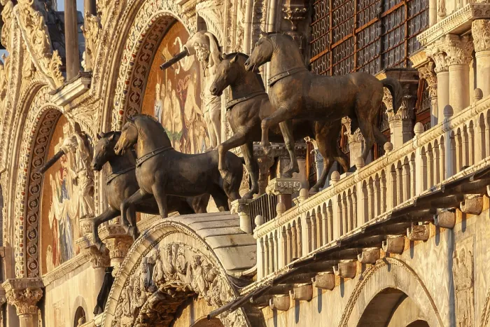 Framed Print : The Quadriga of St. Mark's Basilica Print, Venice, Italy Framed Print : The Quadriga of St. Mark's Basilica Print, Venice, Italy