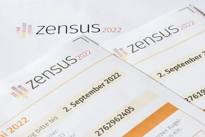 Framed Print : ImageBROKER Print: 2022 Census Questionnaire Framed Print : ImageBROKER Print: 2022 Census Questionnaire