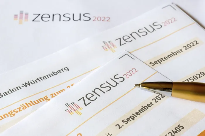 Framed Print : ImageBROKER Print: 2022 Census Questionnaire Framed Print : ImageBROKER Print: 2022 Census Questionnaire