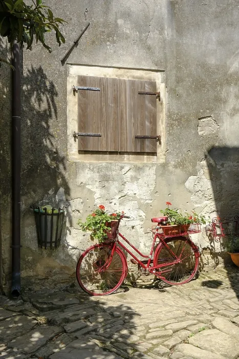 Framed Print : Red Wheel in Groznjan, Istria Print Framed Print : Red Wheel in Groznjan, Istria Print