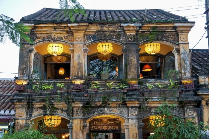 Framed Print : Hoi An Restaurant Print, Vietnam Framed Print : Hoi An Restaurant Print, Vietnam