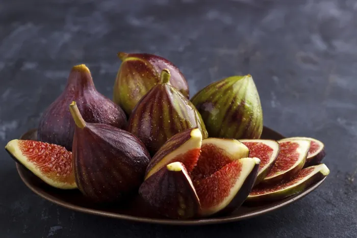 Framed Print : Ripe Figs Print on Rustic Background Framed Print : Ripe Figs Print on Rustic Background