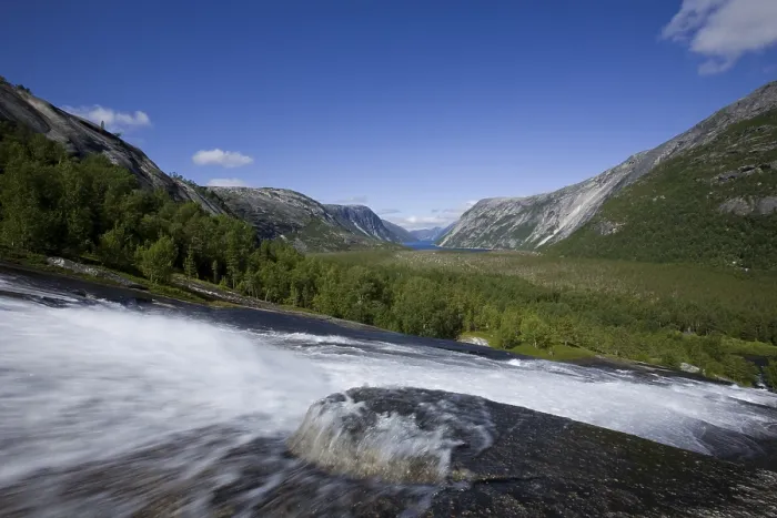 Framed Print : River flowing over granite rocks Print, Hellmobotn, Norway Framed Print : River flowing over granite rocks Print, Hellmobotn, Norway