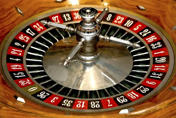 Framed Print : Roulette Wheel Print from imageBROKER