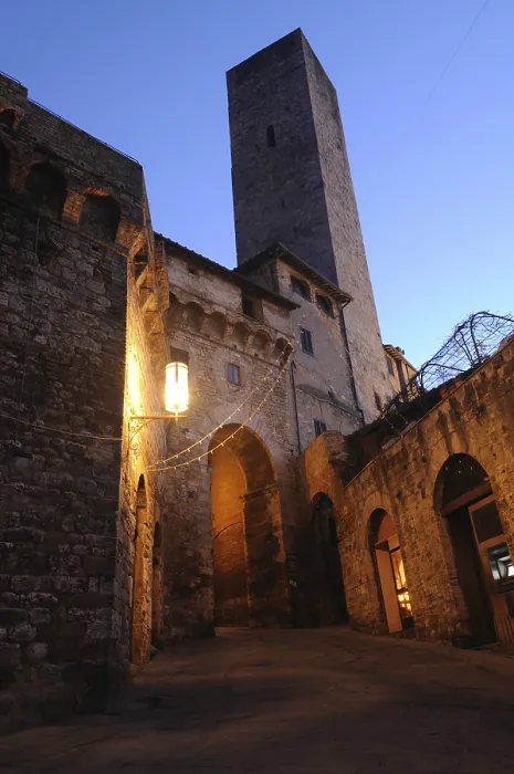 Framed Print : San Gimignano Print - Tuscan Landscape Framed Print : San Gimignano Print - Tuscan Landscape