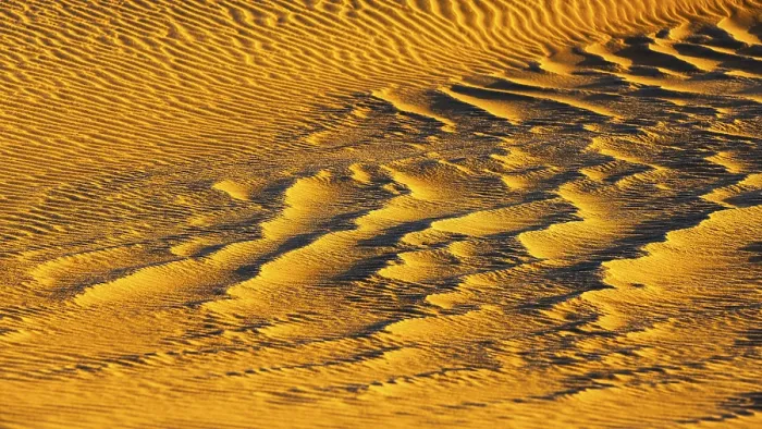 Framed Print : Sand Dune Formation, Rub al Khali Desert Print Framed Print : Sand Dune Formation, Rub al Khali Desert Print