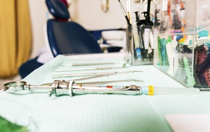 Framed Print : Dental Tools Print: Close-Up on Dentist's Panel Framed Print : Dental Tools Print: Close-Up on Dentist's Panel