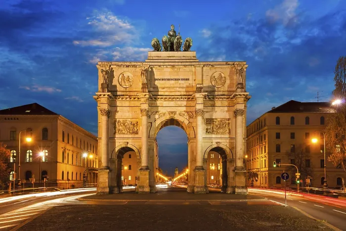 Framed Print : Siegestor Print: Evening Munich, Germany Framed Print : Siegestor Print: Evening Munich, Germany