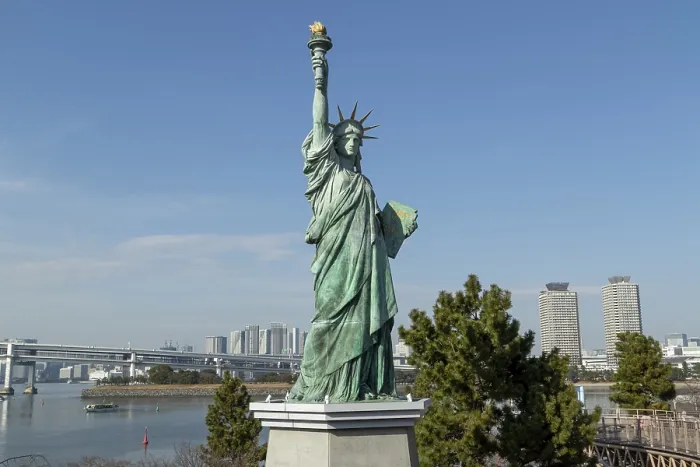 Framed Print : Miniature Statue of Liberty Print, Odaiba Marine Park, Tokyo Framed Print : Miniature Statue of Liberty Print, Odaiba Marine Park, Tokyo