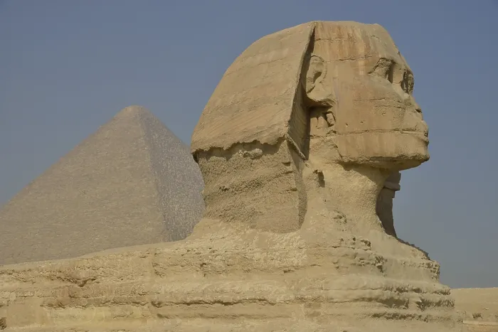 Framed Print : The Great Sphinx of Giza Print, circa 2700 BC Framed Print : The Great Sphinx of Giza Print, circa 2700 BC