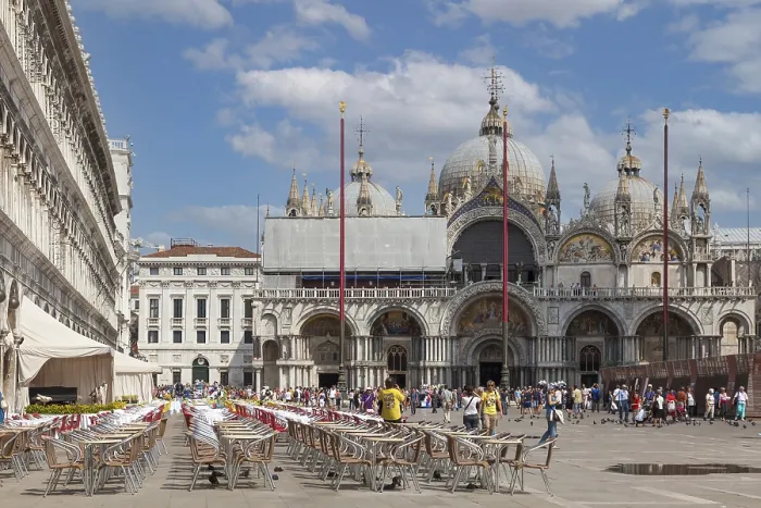 Framed Print : St Mark's Square with St Mark's Basilica Print, Venice, Italy Framed Print : St Mark's Square with St Mark's Basilica Print, Venice, Italy