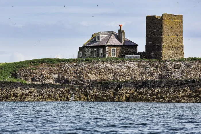 Framed Print : Stone House and Former Lighthouse Print, Brownsman, Farne Islands Framed Print : Stone House and Former Lighthouse Print, Brownsman, Farne Islands