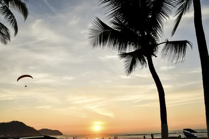Framed Print : Beach Sunset Art Print Framed Print : Beach Sunset Art Print