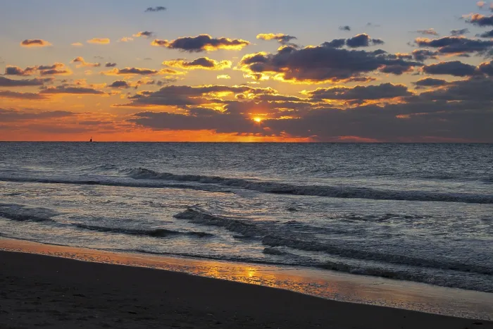Framed Print : Sunset Print, Scheveningen Beach, The Hague Framed Print : Sunset Print, Scheveningen Beach, The Hague