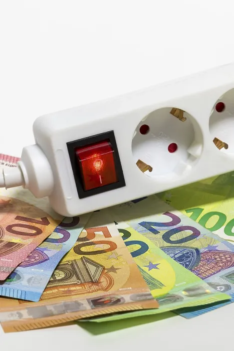 Framed Print : Switchable Socket Strip, Euro Banknotes Print Framed Print : Switchable Socket Strip, Euro Banknotes Print