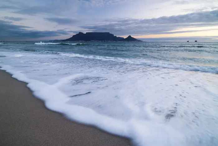 Framed Print : Table Mountain Print, Cape Town Evening Panorama