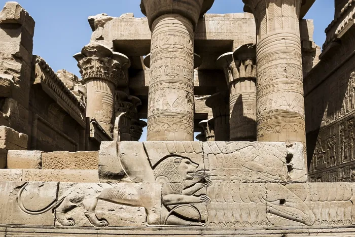 Framed Print : Kom Ombo Temple Complex Print, Upper Egypt Framed Print : Kom Ombo Temple Complex Print, Upper Egypt