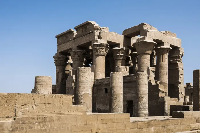 Framed Print : Kom Ombo Temple Print, Upper Egypt Framed Print : Kom Ombo Temple Print, Upper Egypt