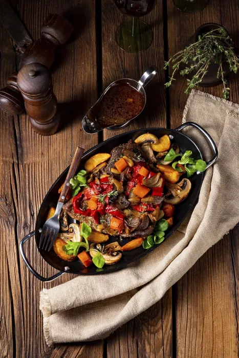 Framed Print : Tender Beef Print with Vegetables Framed Print : Tender Beef Print with Vegetables