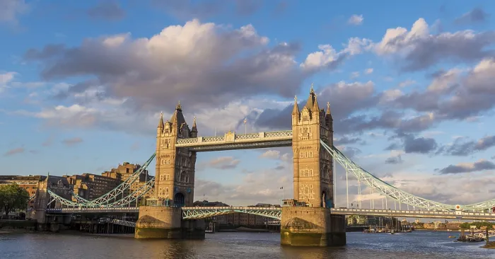 Framed Print : Tower Bridge Print, London, England