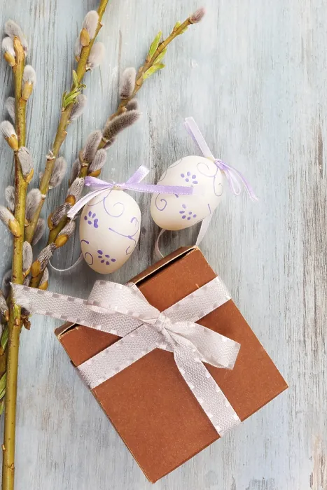 Framed Print : Traditional Easter Background Print with Gift Framed Print : Traditional Easter Background Print with Gift