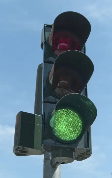 Framed Print : Traffic Light, Green - ImageBROKER Print Framed Print : Traffic Light, Green - ImageBROKER Print