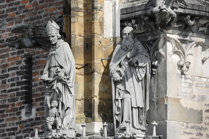 Framed Print : Ulm Minster Print: West Tower Stone Sculptures Framed Print : Ulm Minster Print: West Tower Stone Sculptures