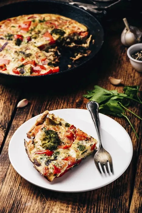 Framed Print : Vegetable Frittata Print with Broccoli and Red Bell Pepper Framed Print : Vegetable Frittata Print with Broccoli and Red Bell Pepper