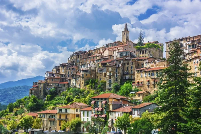 Framed Print : View of Apricale Print, Liguria, Italy Framed Print : View of Apricale Print, Liguria, Italy