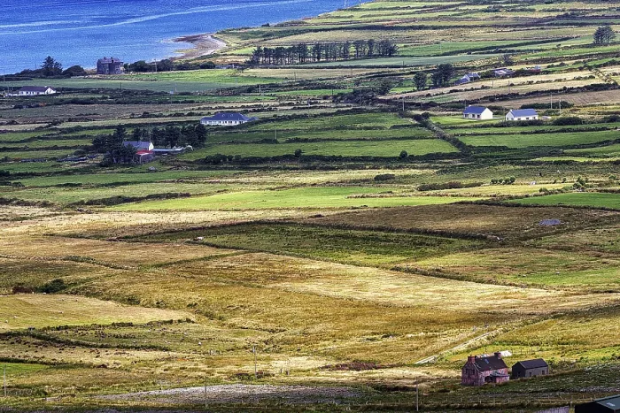 Framed Print : View from Coomanaspig Pass Print, Iveragh Peninsula, Ireland Framed Print : View from Coomanaspig Pass Print, Iveragh Peninsula, Ireland
