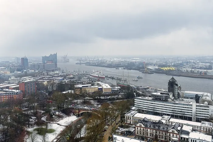 Framed Print : Hamburg Winter Scene Print from Above Elbe River Framed Print : Hamburg Winter Scene Print from Above Elbe River