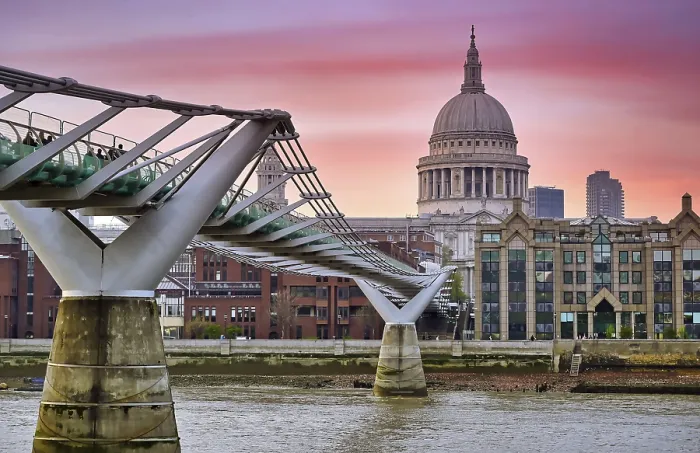 Framed Print : A View of St Paul's Cathedral Print at Dusk