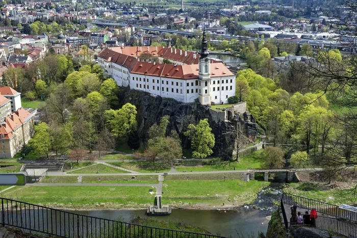 Framed Print : View from the Shepherd's Wall to Decin Castle Print