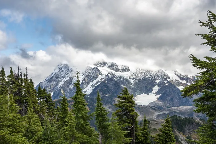 Framed Print : View from Table Mountain Print, Mt. Shuksan, Washington Framed Print : View from Table Mountain Print, Mt. Shuksan, Washington
