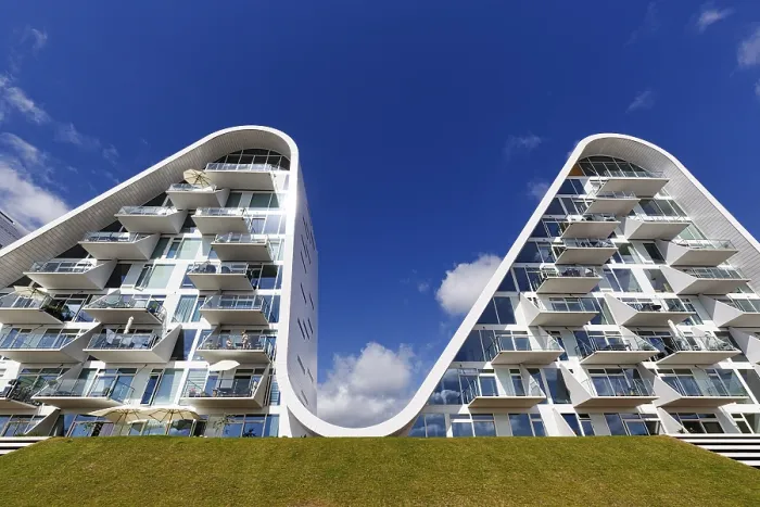 Framed Print : Wave-shaped Residential Complex 'Die Welle' Print, Vejle Fjord Framed Print : Wave-shaped Residential Complex 'Die Welle' Print, Vejle Fjord