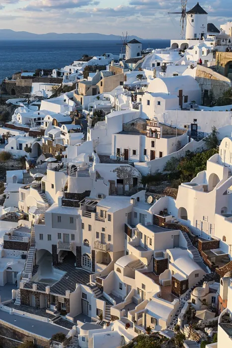 Framed Print : Whitewashed Architecture at Sunset, Oia, Santorini Print