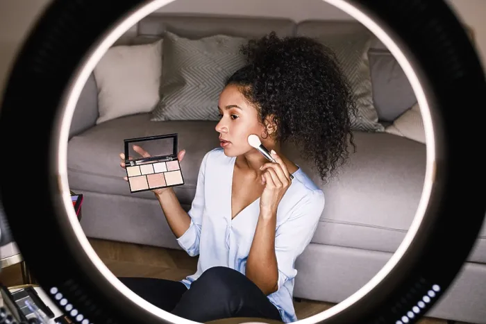 Framed Print : Woman Beauty Vlogger Recording Makeup Tutorial Print Framed Print : Woman Beauty Vlogger Recording Makeup Tutorial Print