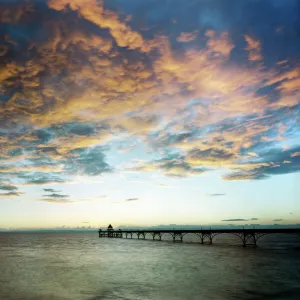 Clevedon Pier N020043